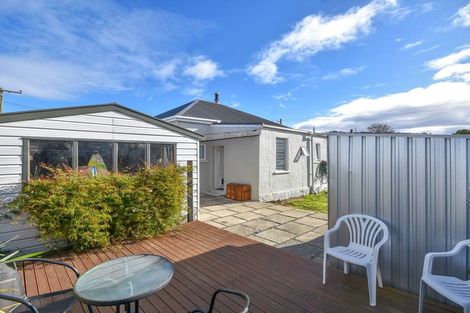 Photo of property in 35 Wesley Street, South Dunedin, Dunedin, 9012