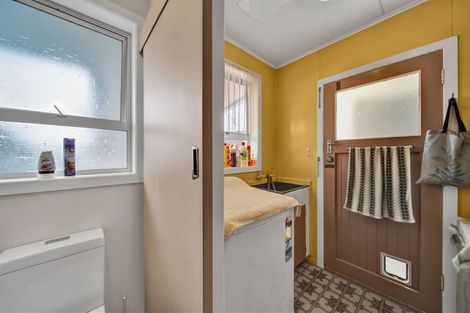 Photo of property in 32 Grey Street, Normanby, Hawera, 4614