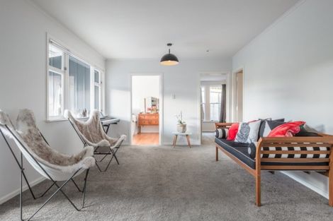 Photo of property in 30 Lysnar Street, Okitu, Gisborne, 4010