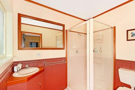 Photo of property in 50 Moore Street, Hillcrest, Auckland, 0627