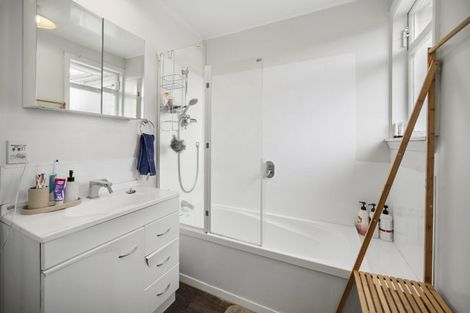 Photo of property in 25 Tuckers Road, Redwood, Christchurch, 8051