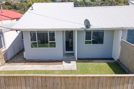Photo of property in 47a Duncan Street, Tawa, Wellington, 5028