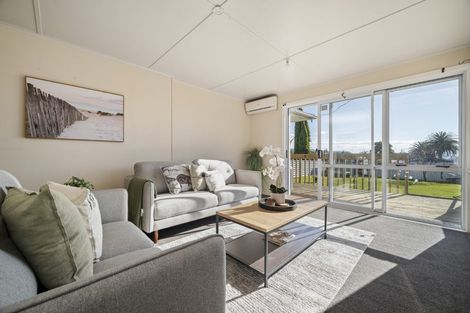 Photo of property in 6 Porikapa Road, Owhata, Rotorua, 3010