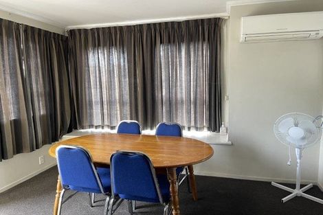 Photo of property in 1/137 Yaldhurst Road, Sockburn, Christchurch, 8042