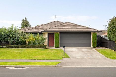 Photo of property in 8 Parkside Drive, Huntington, Hamilton, 3210