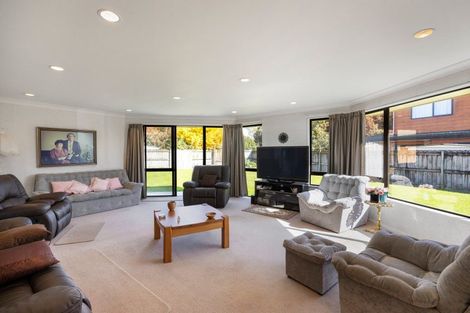 Photo of property in 73 Endeavour Avenue, Flagstaff, Hamilton, 3210