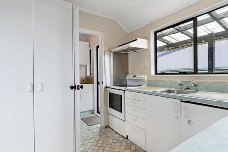 Photo of property in 7 Greenpark Way, Greerton, Tauranga, 3112