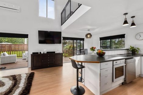 Photo of property in 42 Weza Lane, Kumeu, 0810