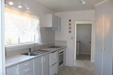 Photo of property in 2 Hobson Street, New Plymouth, 4312