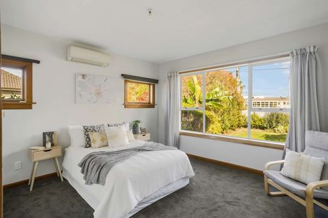 Photo of property in 76 Sylvan Street, Hillmorton, Christchurch, 8024