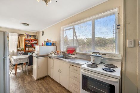 Photo of property in 22 Watchfield Close, Mangere, Auckland, 2022