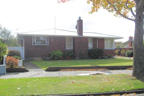 Photo of property in 4 Pulford Place, Ilam, Christchurch, 8041