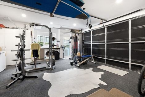 Photo of property in 18 Kahu Close, Orewa, 0931