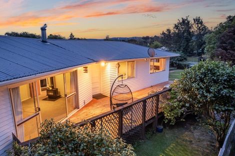 Photo of property in 25 Molloys Road, Te Marua, Upper Hutt, 5018