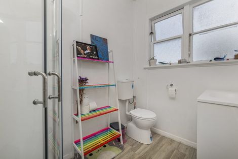 Photo of property in 32 Riley Crescent, Woolston, Christchurch, 8023