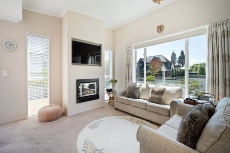 Photo of property in 1/4 Woodlau Rise, Huntsbury, Christchurch, 8022