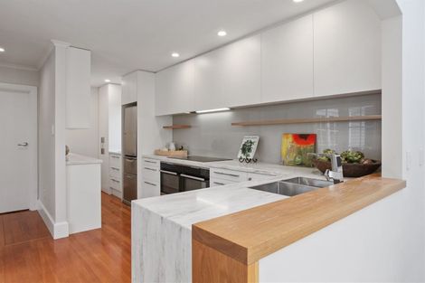 Photo of property in 43 Colombo Street, Cashmere, Christchurch, 8022