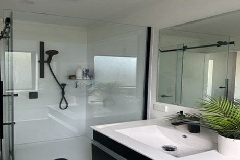 Photo of property in 23 Hurley Road, Paraparaumu Beach, Paraparaumu, 5032