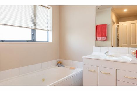 Photo of property in 36 Cumberland Place, Kaiapoi, 7630