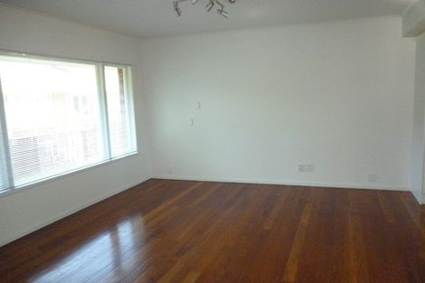 Photo of property in 4/15a Anzac Street, Takapuna, Auckland, 0622