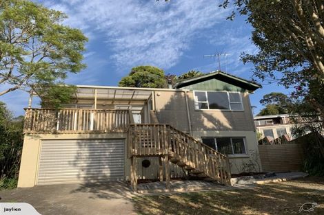 Photo of property in 26 Arosa Place, Forrest Hill, Auckland, 0620