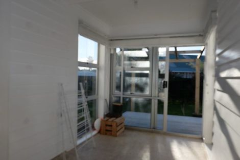 Photo of property in 9 Iti Street, Otaki, 5512