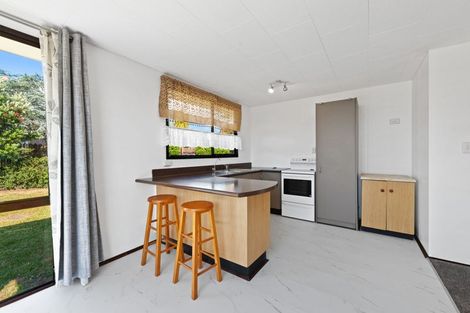 Photo of property in 121 Shifnal Drive, Randwick Park, Auckland, 2105