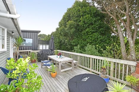 Photo of property in 23 Cumberland Street, Leigh, 0985