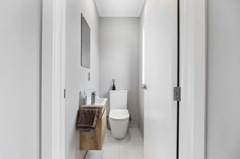 Photo of property in 7/15 Onukutara Place, Huntington, Hamilton, 3281