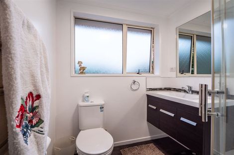 Photo of property in 28 Silverstream Drive, Mosgiel, 9024