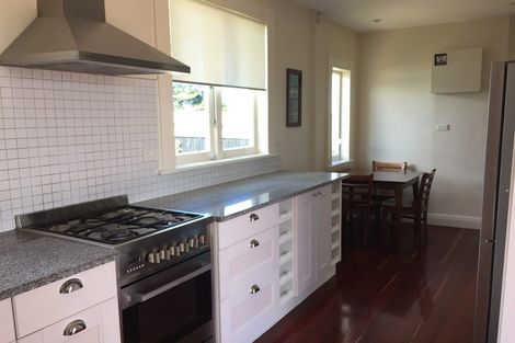 Photo of property in 36 Esmonde Road, Takapuna, Auckland, 0622