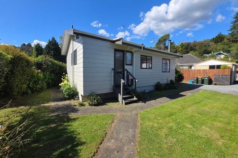 Photo of property in 68 Stokes Valley Road, Stokes Valley, Lower Hutt, 5019