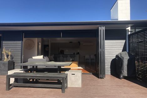 Photo of property in 2 Otaki Place, North New Brighton, Christchurch, 8083