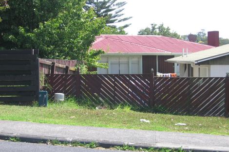 Photo of property in 2/2 Ludlow Terrace, Totara Vale, Auckland, 0627
