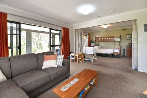 Photo of property in 38 Beauvoir Avenue, Matakatia, Whangaparaoa, 0930