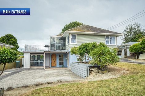 Photo of property in 8 Condliffe Place, New Windsor, Auckland, 0600