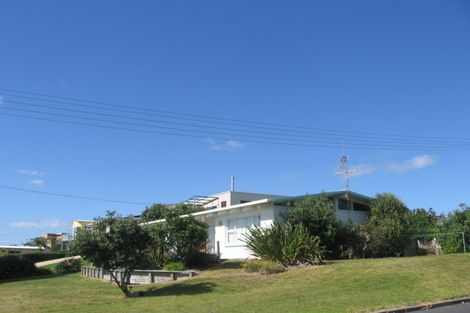 Photo of property in 20 Shaw Road, Waihi Beach, 3611