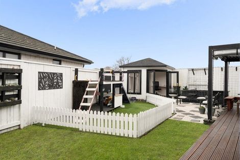 Photo of property in 8 Huria Vista, Pyes Pa, Tauranga, 3112
