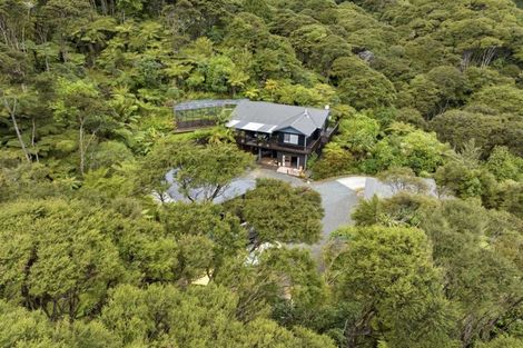 Photo of property in 390 Driving Creek Road, Coromandel, 3506