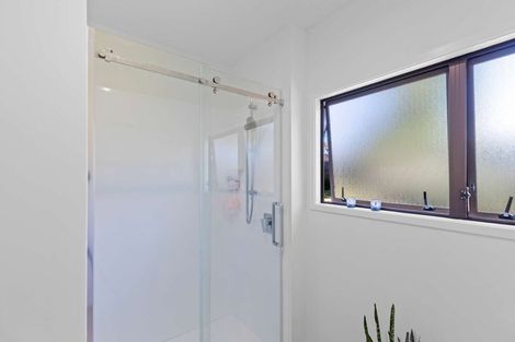 Photo of property in 7a Melleray Place, Randwick Park, Auckland, 2105