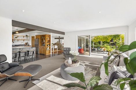 Photo of property in 72 Baker Road, Mangorei, New Plymouth, 4371