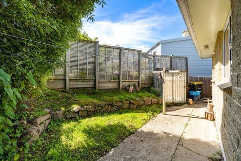 Photo of property in 18 Bernicia Street, Port Chalmers, 9023