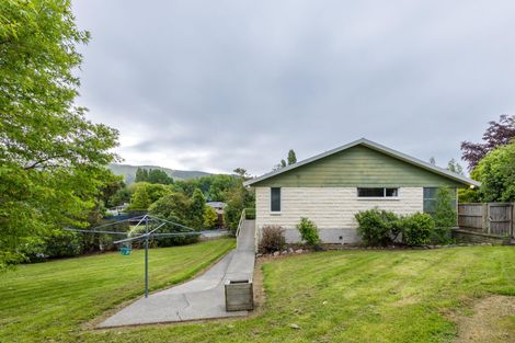 Photo of property in 5 Hayes Street, Waimate, 7924
