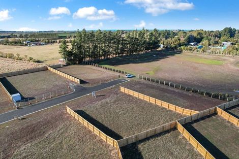 Photo of property in 4 Frank Lane, Amberley, 7481