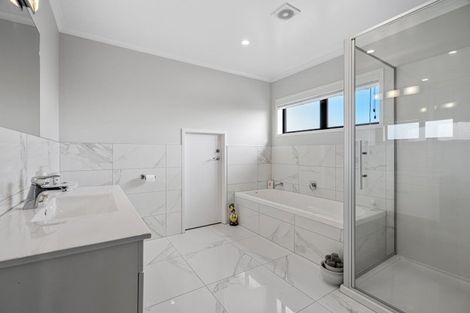 Photo of property in 3 Oceania Sands Way, Papamoa Beach, Papamoa, 3118