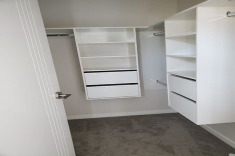 Photo of property in 28 Opoka Street, Takanini, 2110