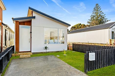 Photo of property in 15 Matakohe Road, Westgate, Auckland, 0814
