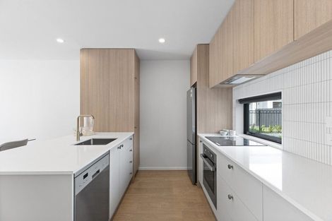 Photo of property in 2/88 Holly Road, St Albans, Christchurch, 8014