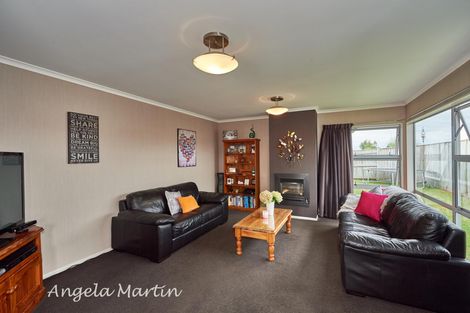 Photo of property in 47a Rosalie Terrace, Kelvin Grove, Palmerston North, 4414