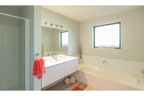 Photo of property in 5 Kestrel Place, Woolston, Christchurch, 8023